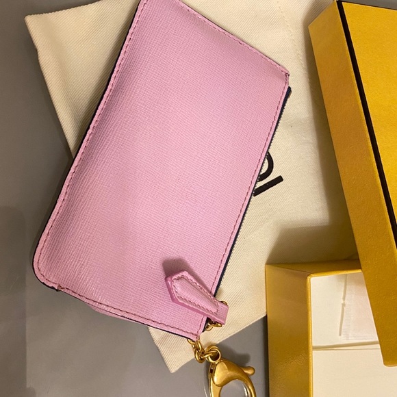 Fendi coin bag key chain - Picture 3 of 5